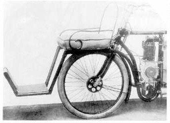 co-riders seat above the front wheel