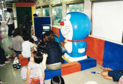 ドラえもんカー
