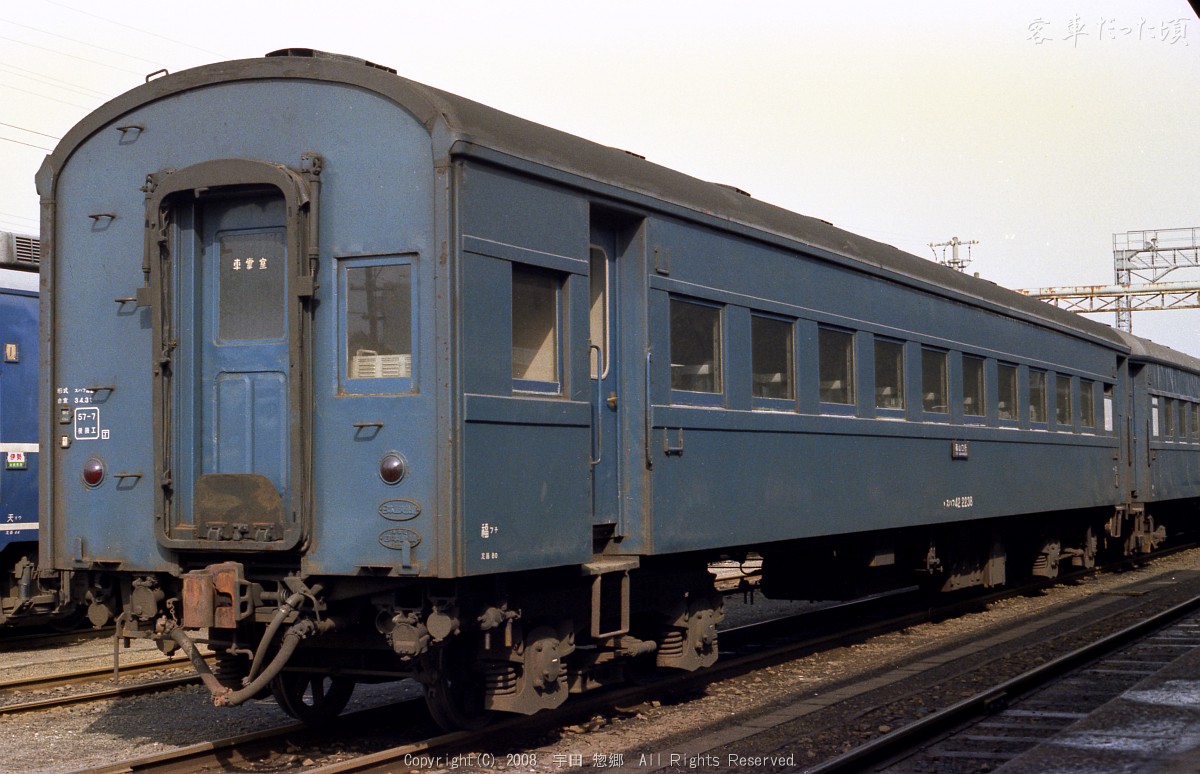 スハフ42 2238 (1984年 3月17日 豊岡駅)